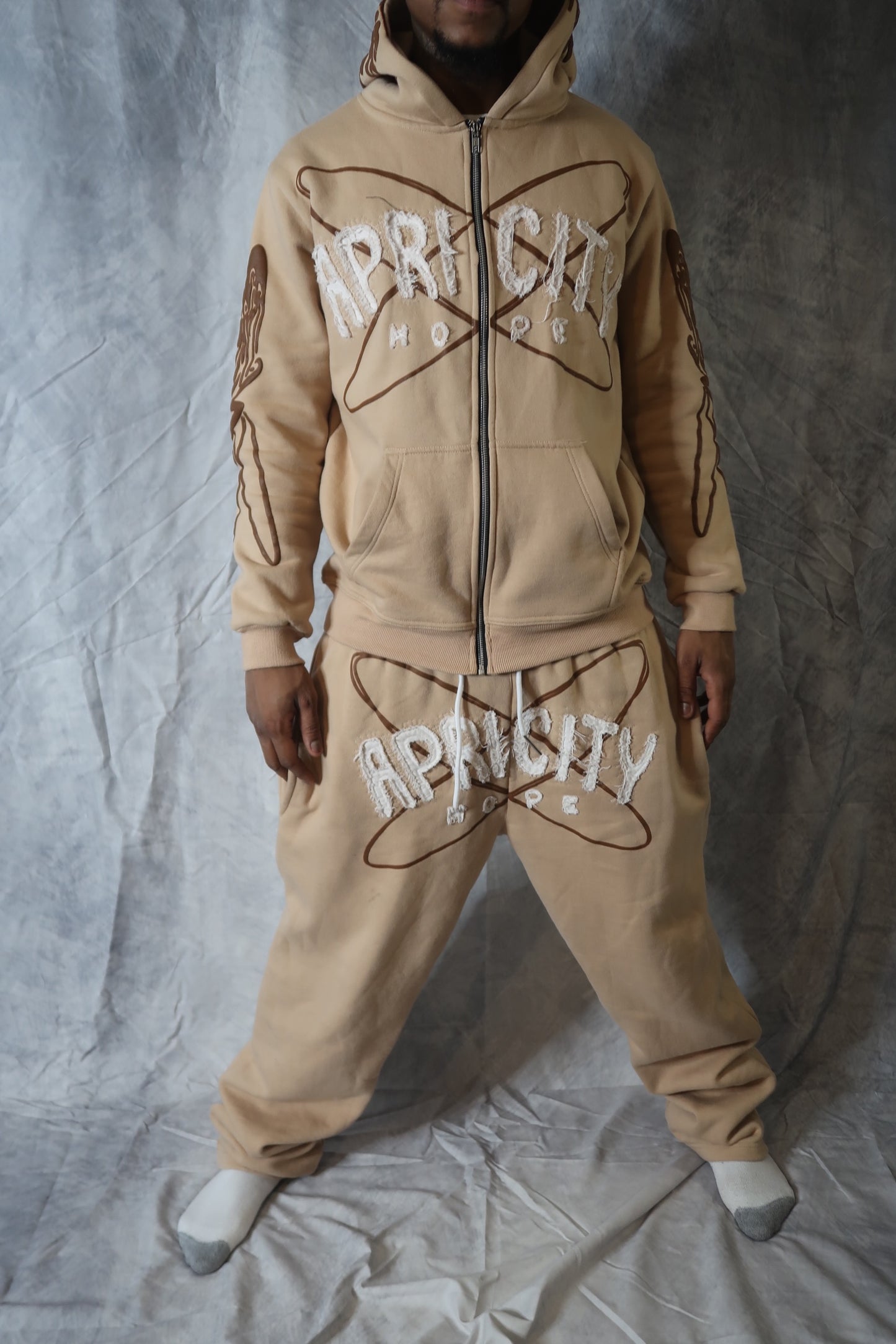 Apricity Zip-up Hoodie